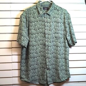 Visitor Premium 4-Way Stretch Short Sleeve Button Down Shirt Size XXL EUC